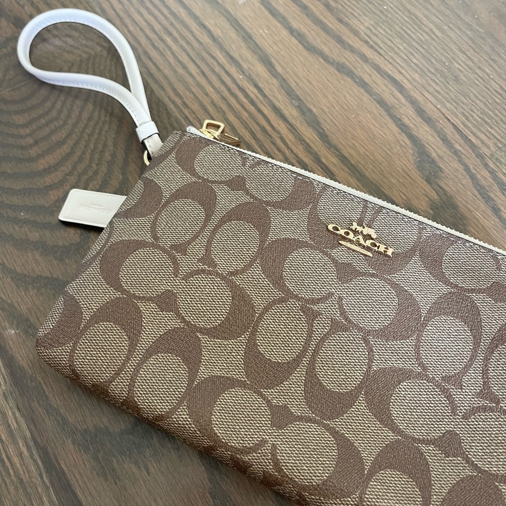 Coach Wristlet Large Corner Zip in Signature Canvas Gold/Khaki Saddle 2